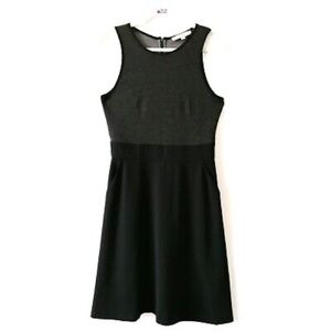 Ann Taylor Loft Size 6P With Pockets​​